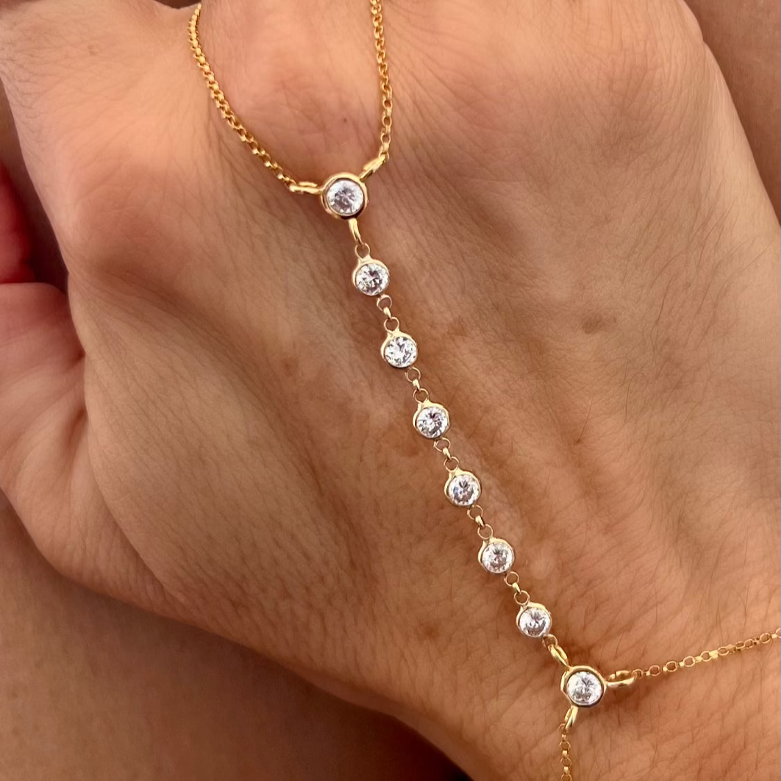 DAKOTA hand  chain