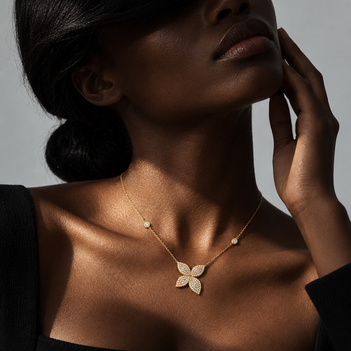 Naima necklace